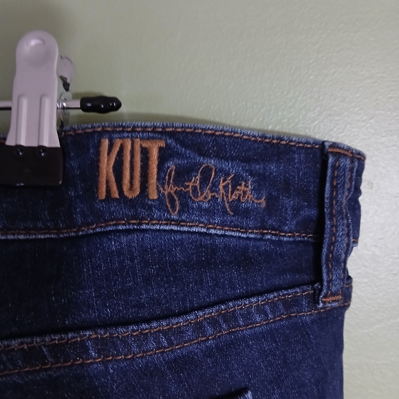 KUT From the Kloth Woman CARLO Ankle Skinny Raw Hem Plus Size Jeans Size: 18 - Picture 9 of 14